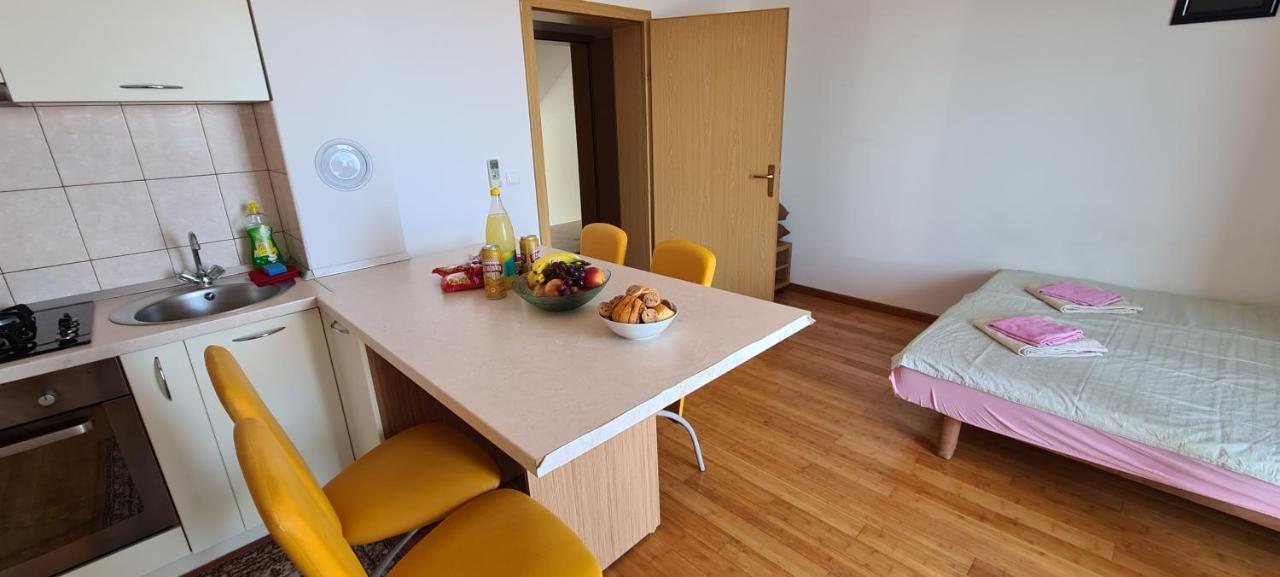 Apartmani Gizela سيغيت دونيي المظهر الخارجي الصورة