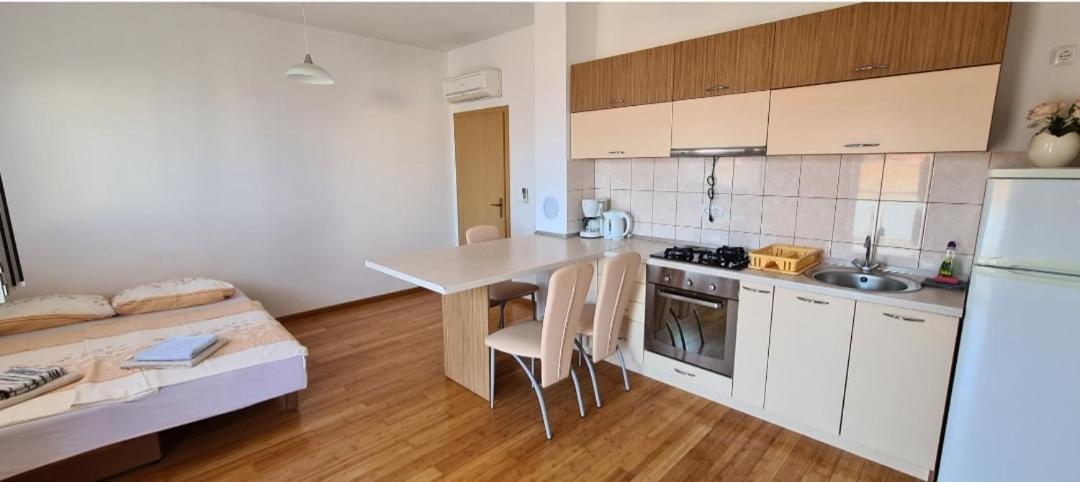 Apartmani Gizela سيغيت دونيي الغرفة الصورة