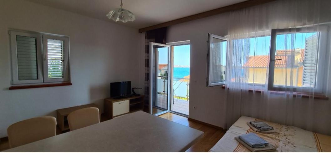 Apartmani Gizela سيغيت دونيي الغرفة الصورة