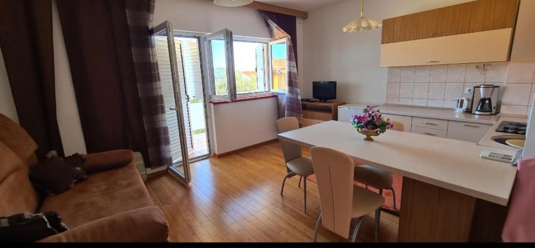 Apartmani Gizela سيغيت دونيي الغرفة الصورة